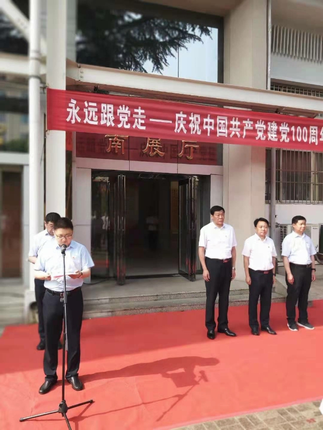 e6e8e3fca1bb4d07ad1c592d60523f42.jpg e6e8e3fca1bb4d07ad1c592d60523f42.jpg