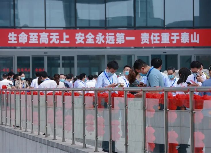 fda0c8b3b06342f28327f9739df688a9.jpg fda0c8b3b06342f28327f9739df688a9.jpg