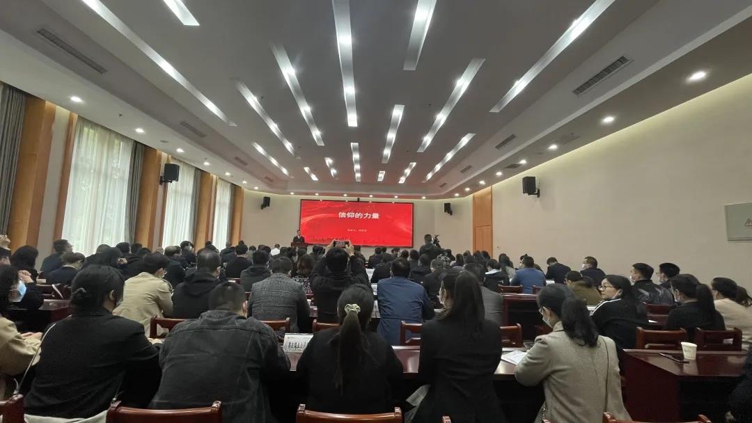 6d322b45e2d747228991139c7c4772b5.jpg 6d322b45e2d747228991139c7c4772b5.jpg