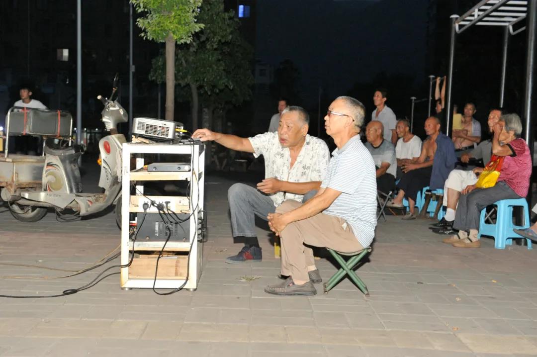 839e322e7cb84e1faded3110be5a9e88.jpg 839e322e7cb84e1faded3110be5a9e88.jpg