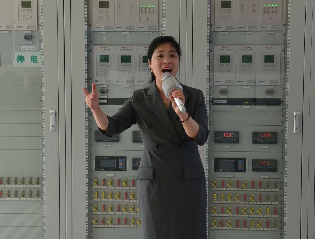 e04f7e3f5c404787960b777e6bac6908.jpg e04f7e3f5c404787960b777e6bac6908.jpg