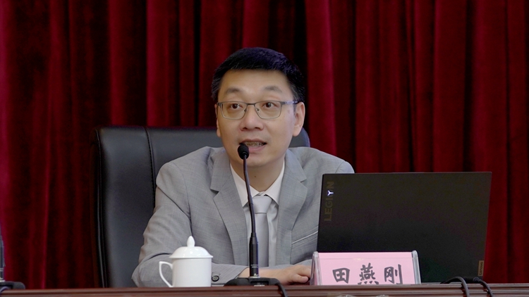 6、田燕刚.jpg 6、田燕刚.jpg