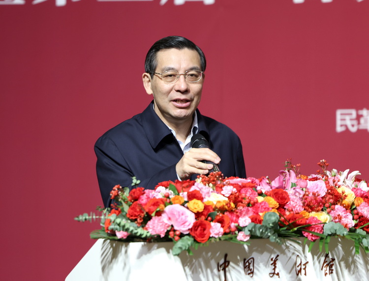 5.民革中央副主席兼秘书长李惠东主持开幕式.jpg 5.民革中央副主席兼秘书长李惠东主持开幕式.jpg