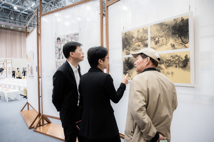 12.展览现场.jpg 12.展览现场.jpg