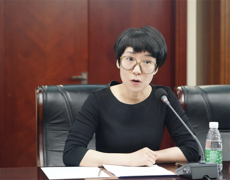 6.学员代表谷晓艳发言.jpg 6.学员代表谷晓艳发言.jpg