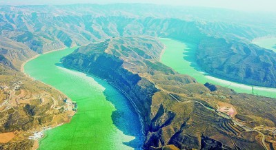 文物之光照亮中华文明浩瀚星空 文物之光照亮中华文明浩瀚星空